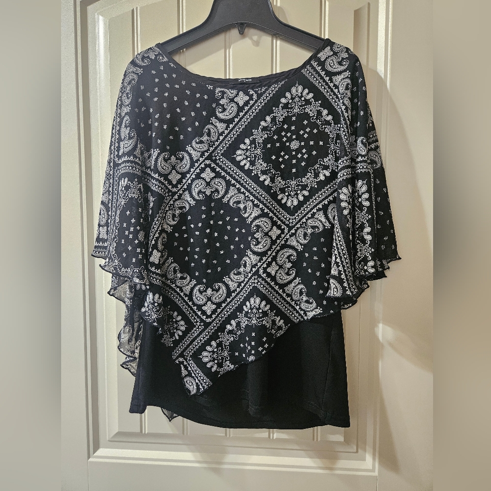 Poncho blouse